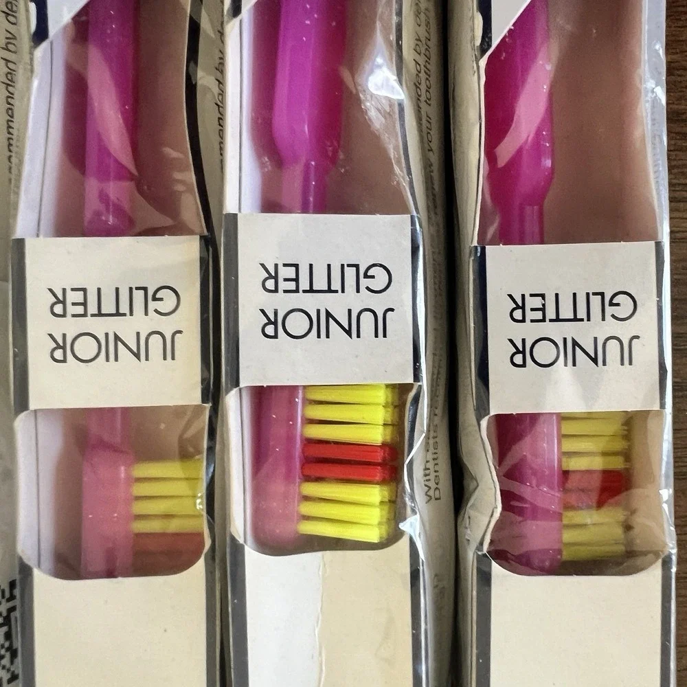 Pearson Junior Glitter Toothbrushes Lot of 7 NOS‎ Vintage New in Box